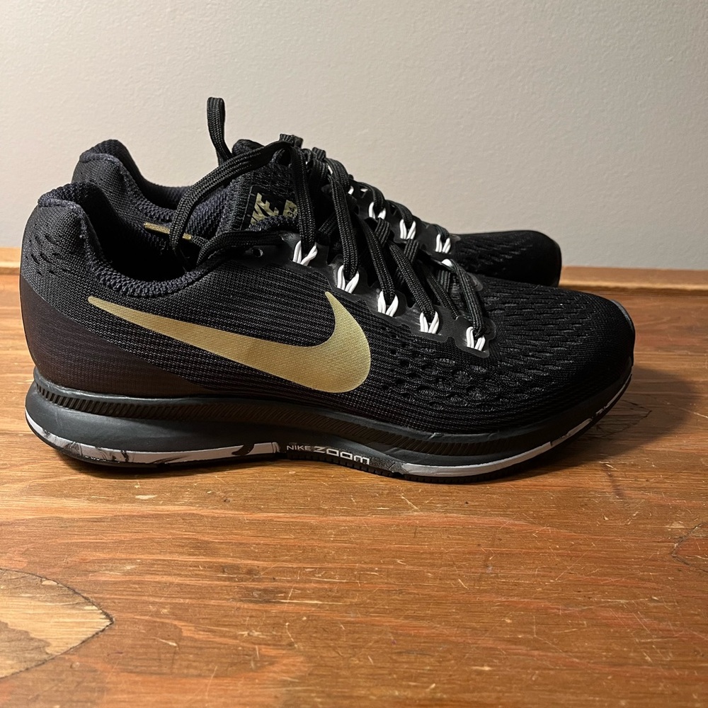 Nike Zoom Pegasus 34 - Size 6.5 Brand New Condition